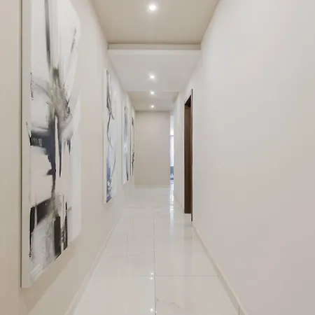 Clover Leaf B 03 By Homely Malta! *