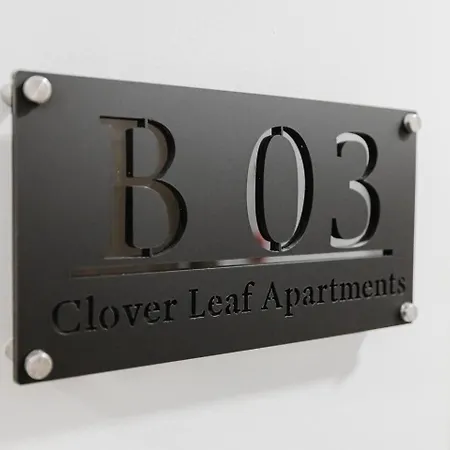 Daire Clover Leaf B 03 By Homely Malta!